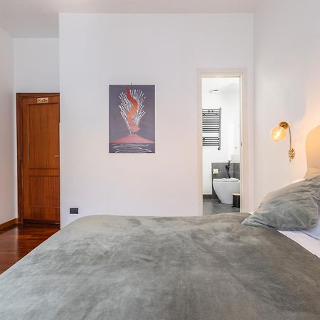 NapoliCentro Mare - Sea View Rooms&Suites Exterior foto