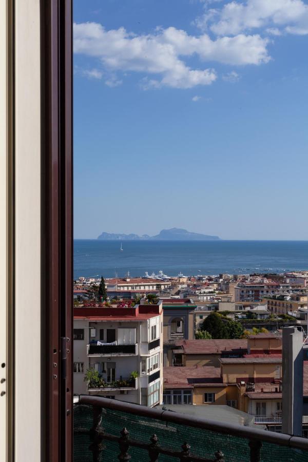 NapoliCentro Mare - Sea View Rooms&Suites Exterior foto