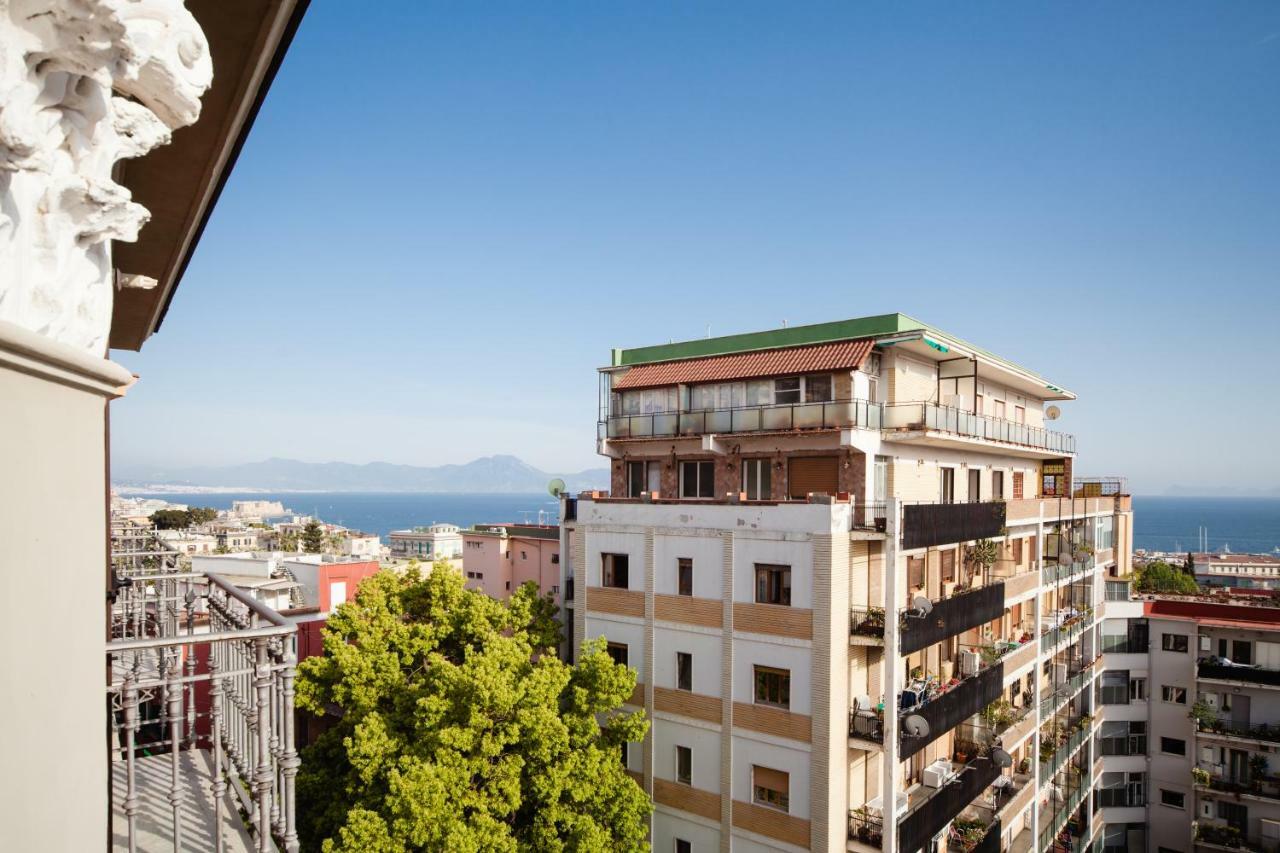 NapoliCentro Mare - Sea View Rooms&Suites Exterior foto