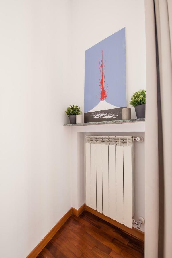 NapoliCentro Mare - Sea View Rooms&Suites Exterior foto